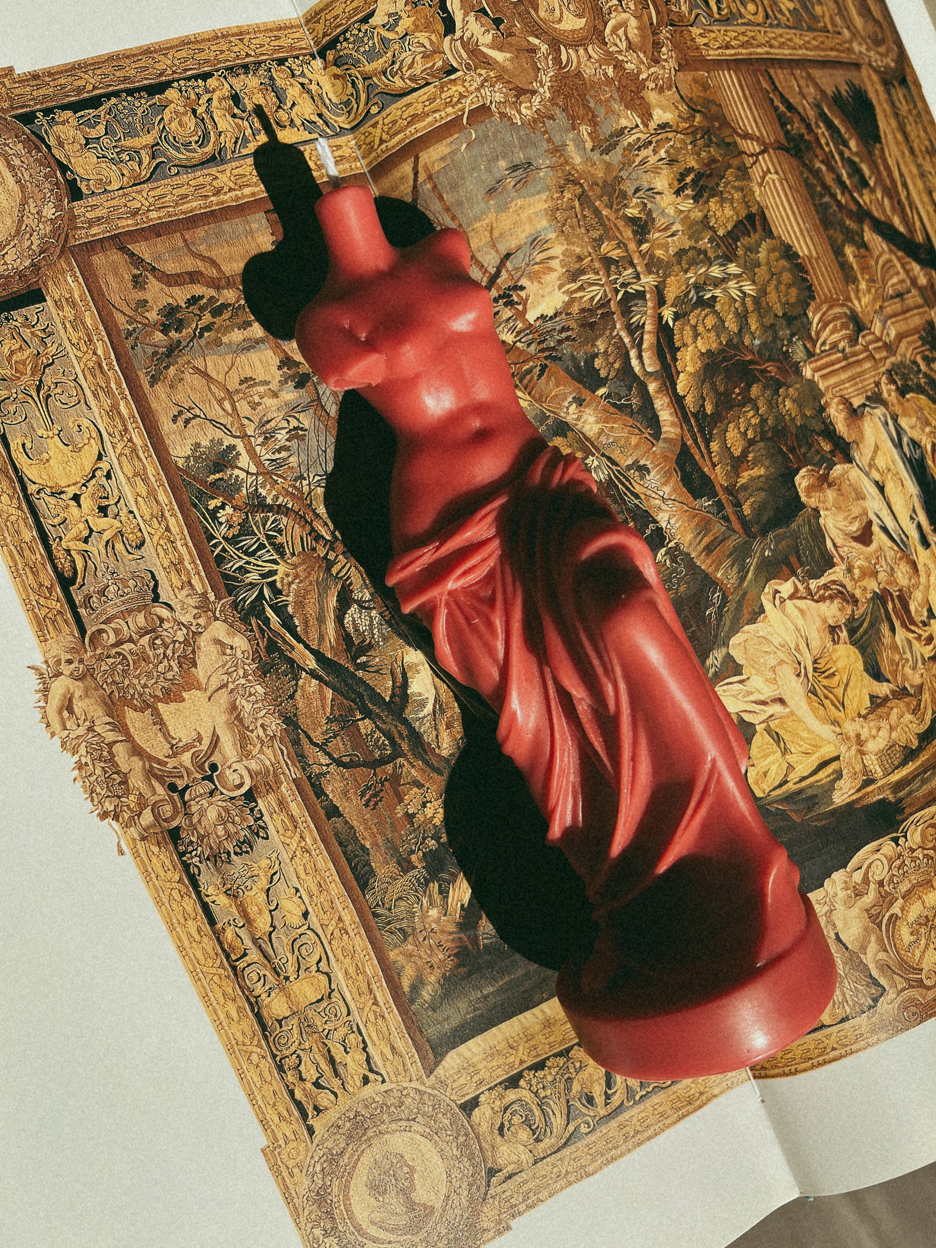 Venus Rouge Limited Edition