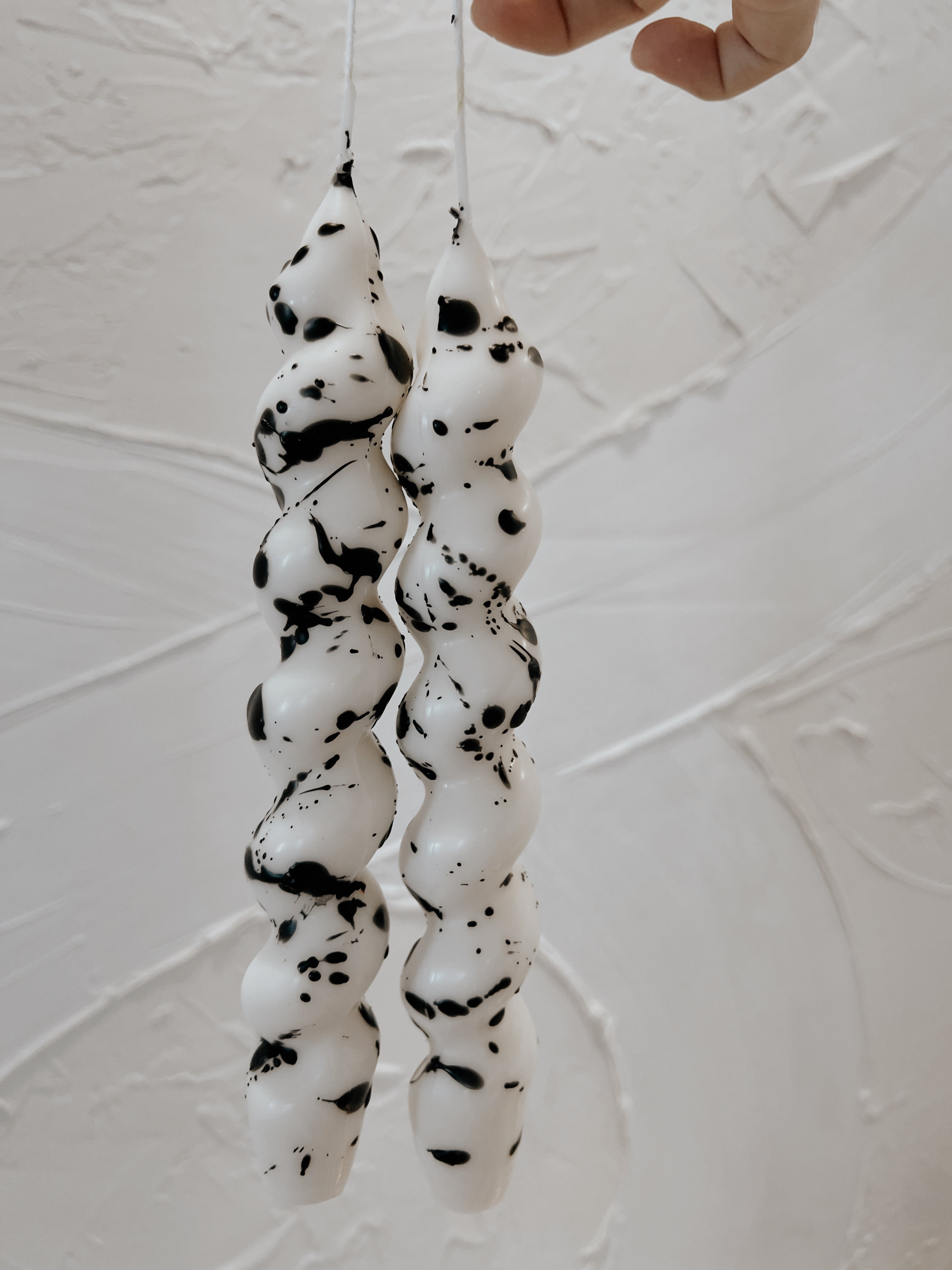 Splashed Twisted Candle